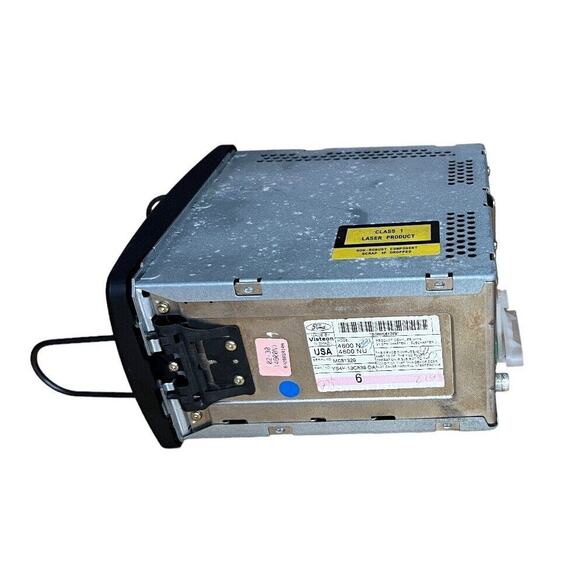 Ford Focus Factory 4600 CD Radio/Disc Player YS4F-13C838-DA Black - Picture 2 of 6